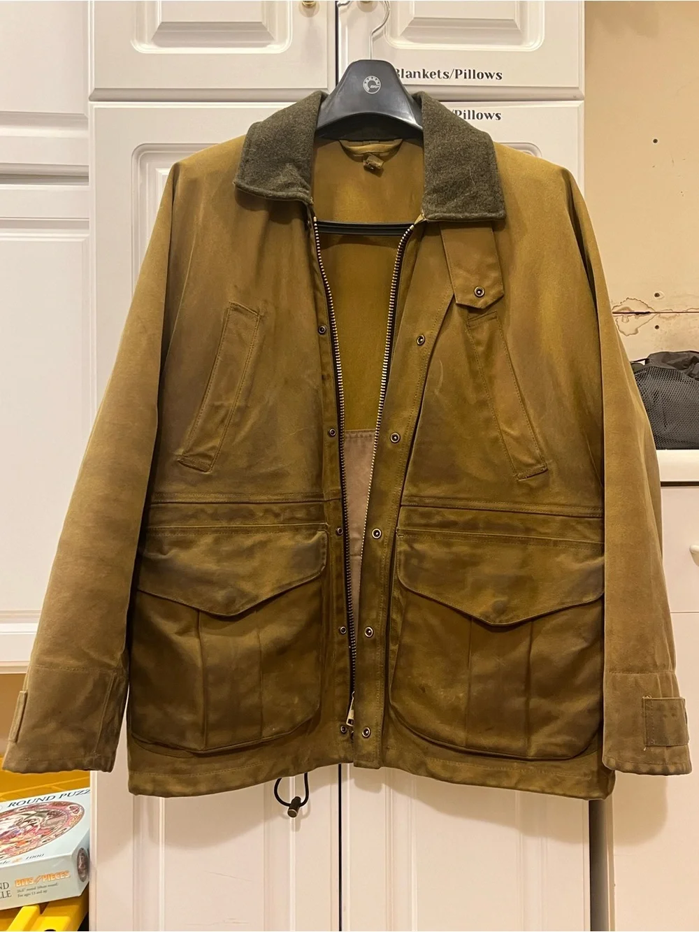 Filson Men's Tan Wax Canvas Jacket